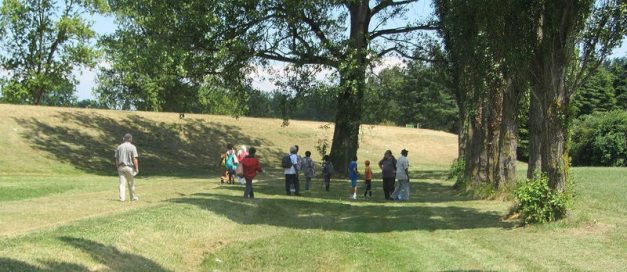 18012946352_57c6770759_c