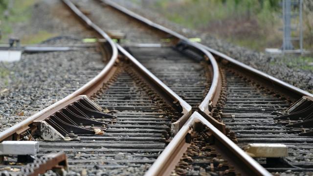 un-pieton-heurte-par-le-train-brest-morlaix-decede