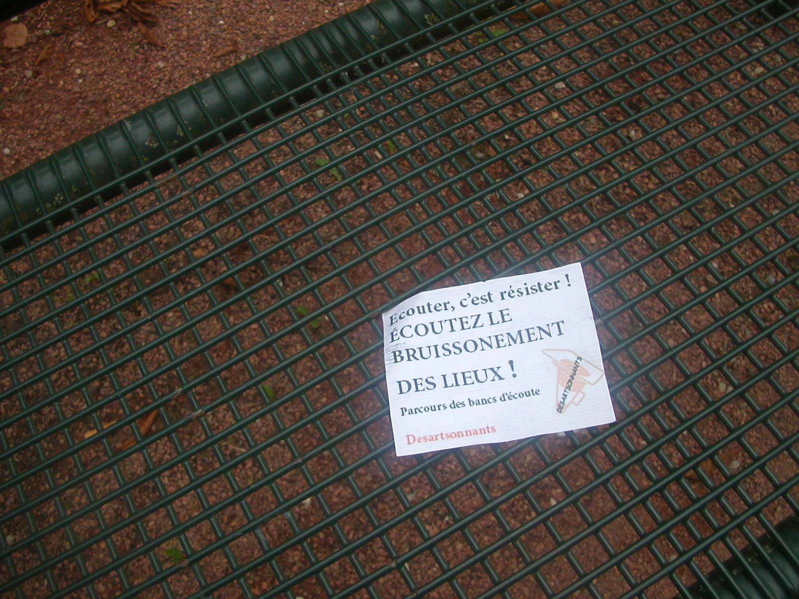 14729185947_944331ed94_h