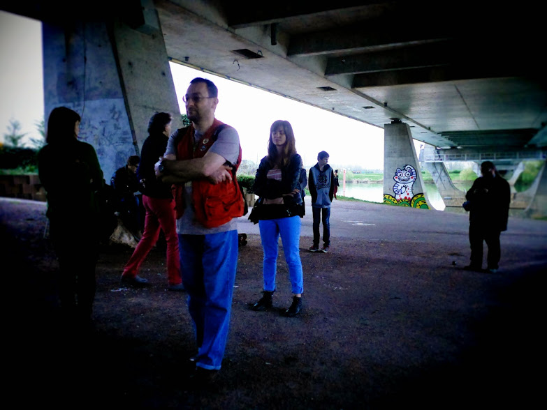 16-04-2015_19.32.38_P1230013_cb