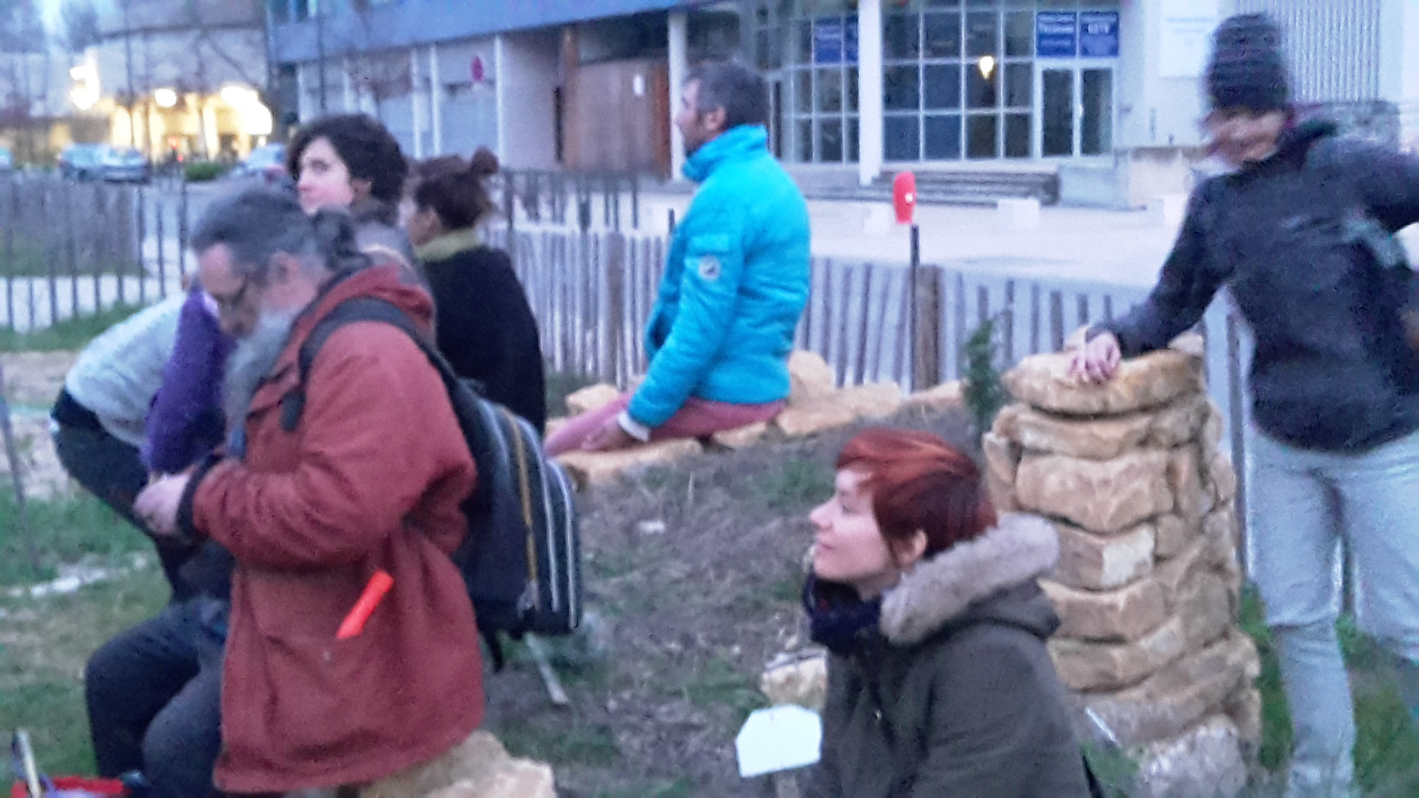 39285274950_81f632f446_k_d